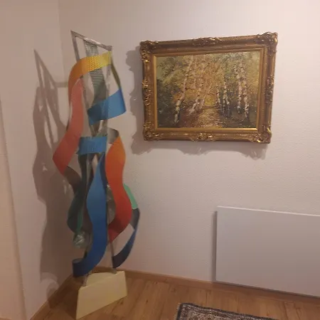 Appartement Modern Renovierte Mit Kunstambiente *